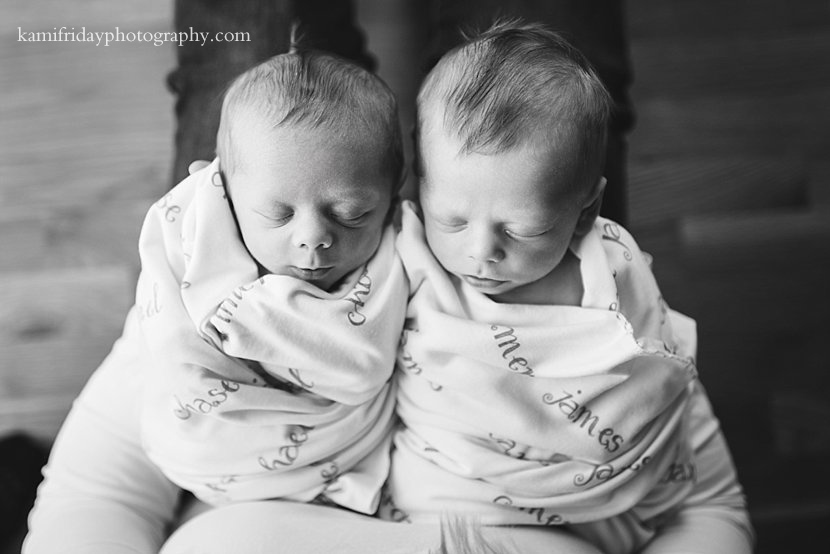 Londonderry NH twin lifestyle newborn photography